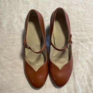 Naturalizer Heel Pump